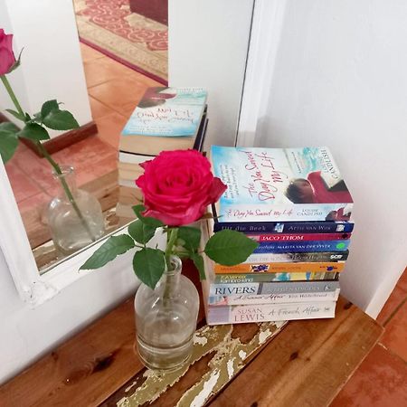 Worcester Gallery Cottage ภายนอก รูปภาพ